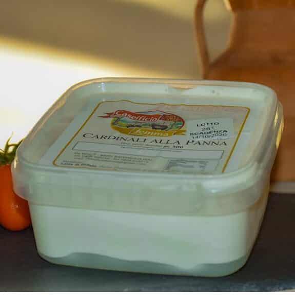 Cardinali alla Panna
